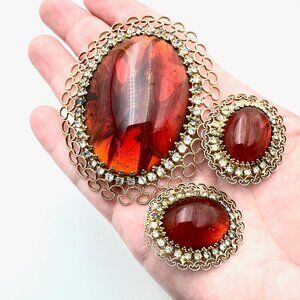 Vintage Alice Caviness Brooch Pin Earrings Set Gold Tone Red Slag Glass Rare